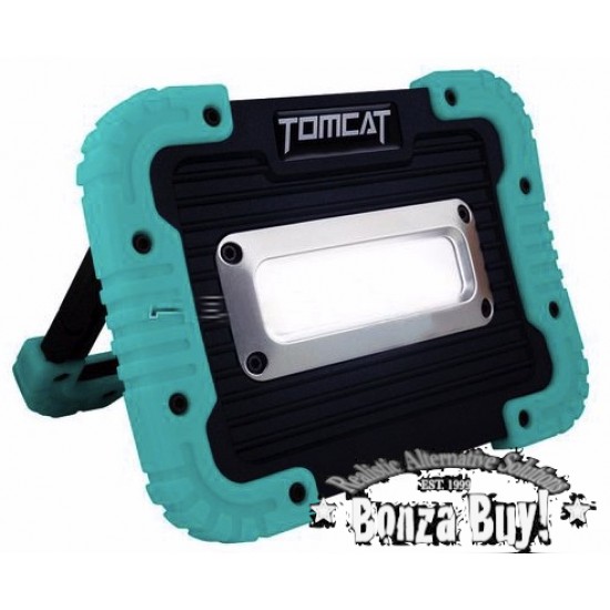 10W Rugged Rechargeable LED Floodlight + USB charger 800 lumen Worklight 10W Rugged Rechargeable LED Floodlight + USB charger 800 lumen Worklight